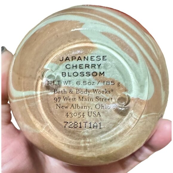 Bath and Body Works Ltd Ed Japanese Cherry Blossom Shimmer Body Creme No 3 6.5oz - Picture 3 of 5